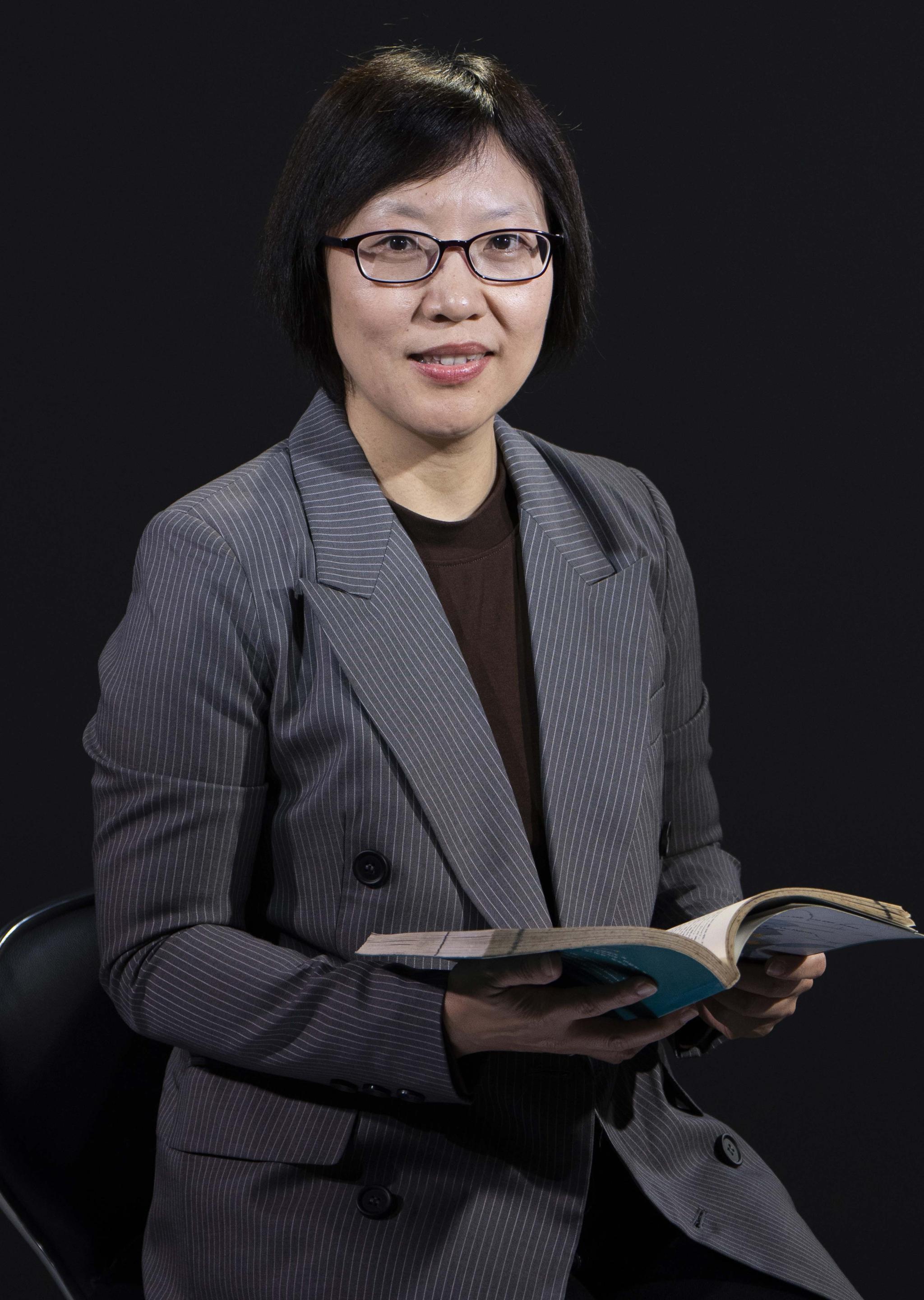 详细阅读:美人与教授(美人与教授公子如兰讲什么故事) 美人与教授(美人与教授公子如兰讲什么故事)